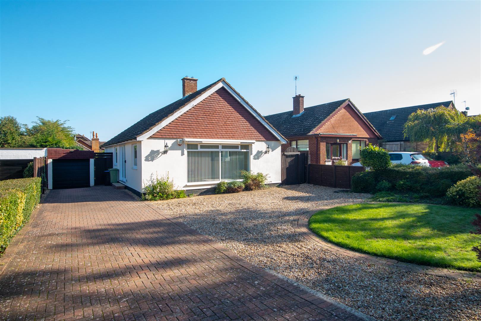 London Road, Loughton, Milton Keynes